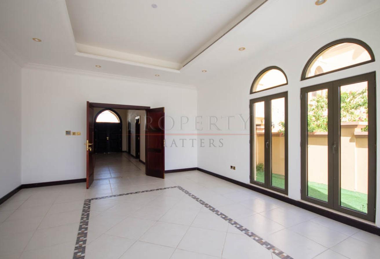 SPACIOUS 4BR VILLA | PRIVATE BEACH | SEA VIEW photo 14