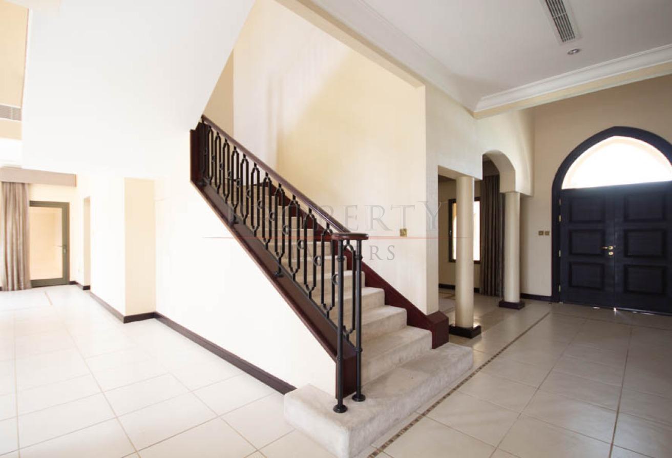 SPACIOUS 4BR VILLA | PRIVATE BEACH | SEA VIEW photo 15