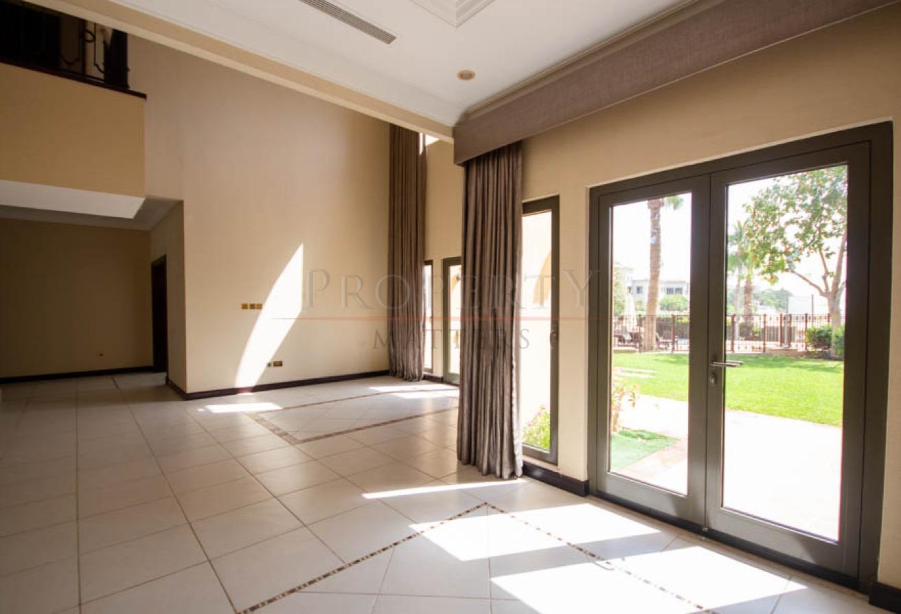 SPACIOUS 4BR VILLA | PRIVATE BEACH | SEA VIEW photo 12