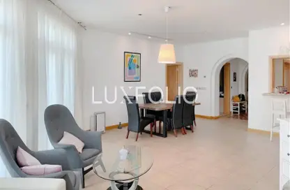 Apartment - 3 Bedrooms - 4 Bathrooms for rent in Al Nabat - Shoreline Apartments - Palm Jumeirah - Dubai