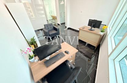 Office Space - Studio - 1 Bathroom for rent in Fatima Mohammad Ahmad Bin Suleiman Building - Al Raffa - Bur Dubai - Dubai