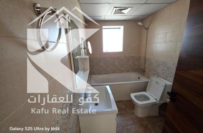 شقة - 3 غرف نوم - 4 حمامات للايجار في برج الكورنيش - طريق كورنيش عجمان - عجمان شقة - 3 غرف نوم - 4 حمامات للايجار في برج الكورنيش - طريق كورنيش عجمان - عجمان