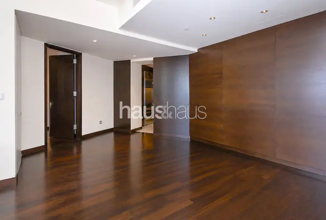 155997187 - Property Image 2