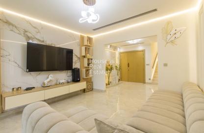 Townhouse - 3 - 4 for sale in Block T - District 12 - Jumeirah Village Circle - Dubai Townhouse - 3 - 4 for sale in Block T - District 12 - Jumeirah Village Circle - Dubai