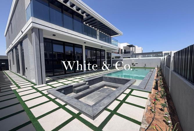 73851235 - Property Image 2