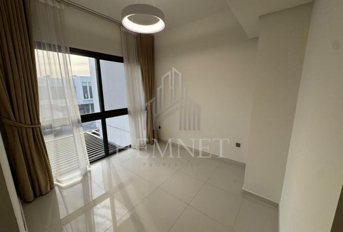 82811125 - صورة العقار 3