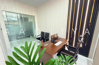 Office Space - Studio - 1 Bathroom for rent in Red Avenue - Al Garhoud - Dubai