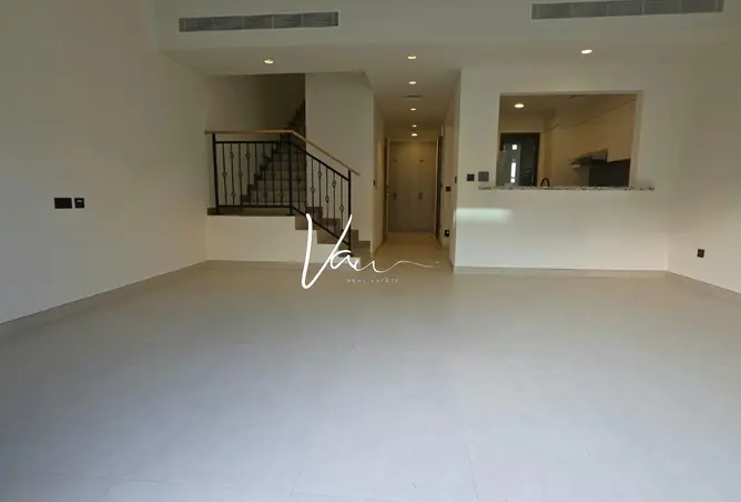 152373383 - Property Image 2