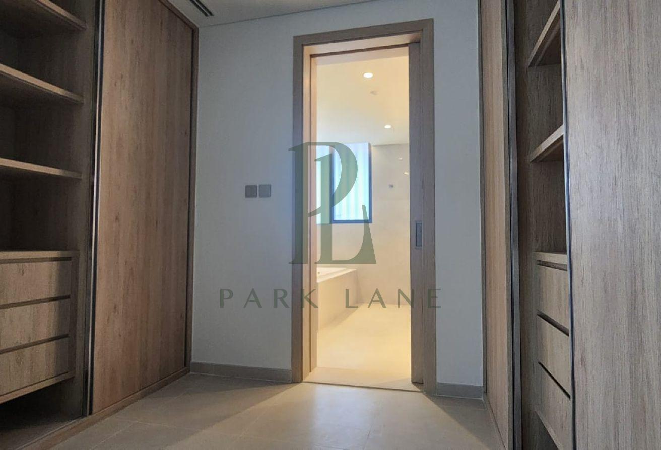 Corner Unit | G+1+Penthouse | Facing Park photo 13