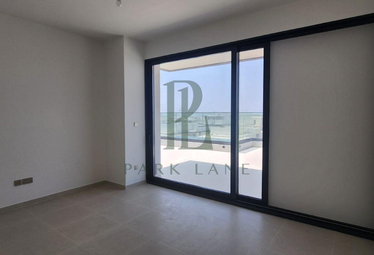 Corner Unit | G+1+Penthouse | Facing Park photo 5