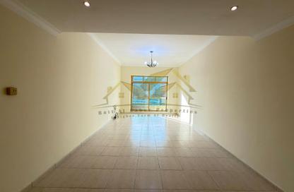 Apartment - 2 Bedrooms - 3 Bathrooms for rent in Al Raffa - Bur Dubai - Dubai