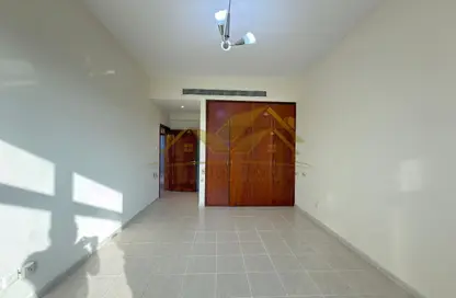 Apartment - 2 Bedrooms - 3 Bathrooms for rent in Al Raffa - Bur Dubai - Dubai