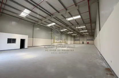 Warehouse - Studio - 2 Bathrooms for rent in Ali Mousa Building - Al Sajaa Industrial - Al Sajaa - Sharjah