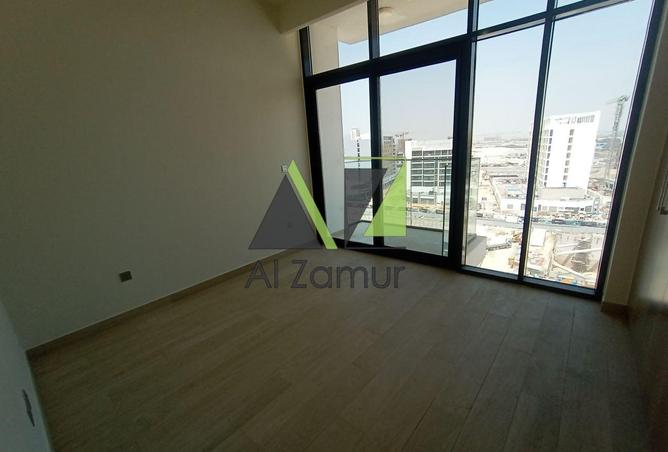 LAVISH 1BR | FITTED KITCHEN | GOOD AMENITIES photo 2