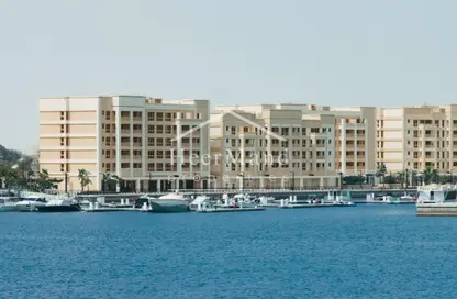 شقة - 2 غرف نوم - 3 حمامات للايجار في 17B البحيرة - لاجون - ميناء العرب - راس الخيمة - رأس الخيمة
