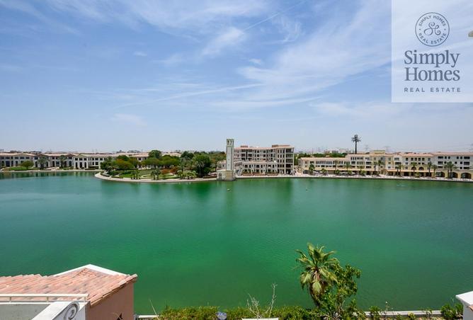 Spacious Duplex | Lake Views | Terrace Apartments