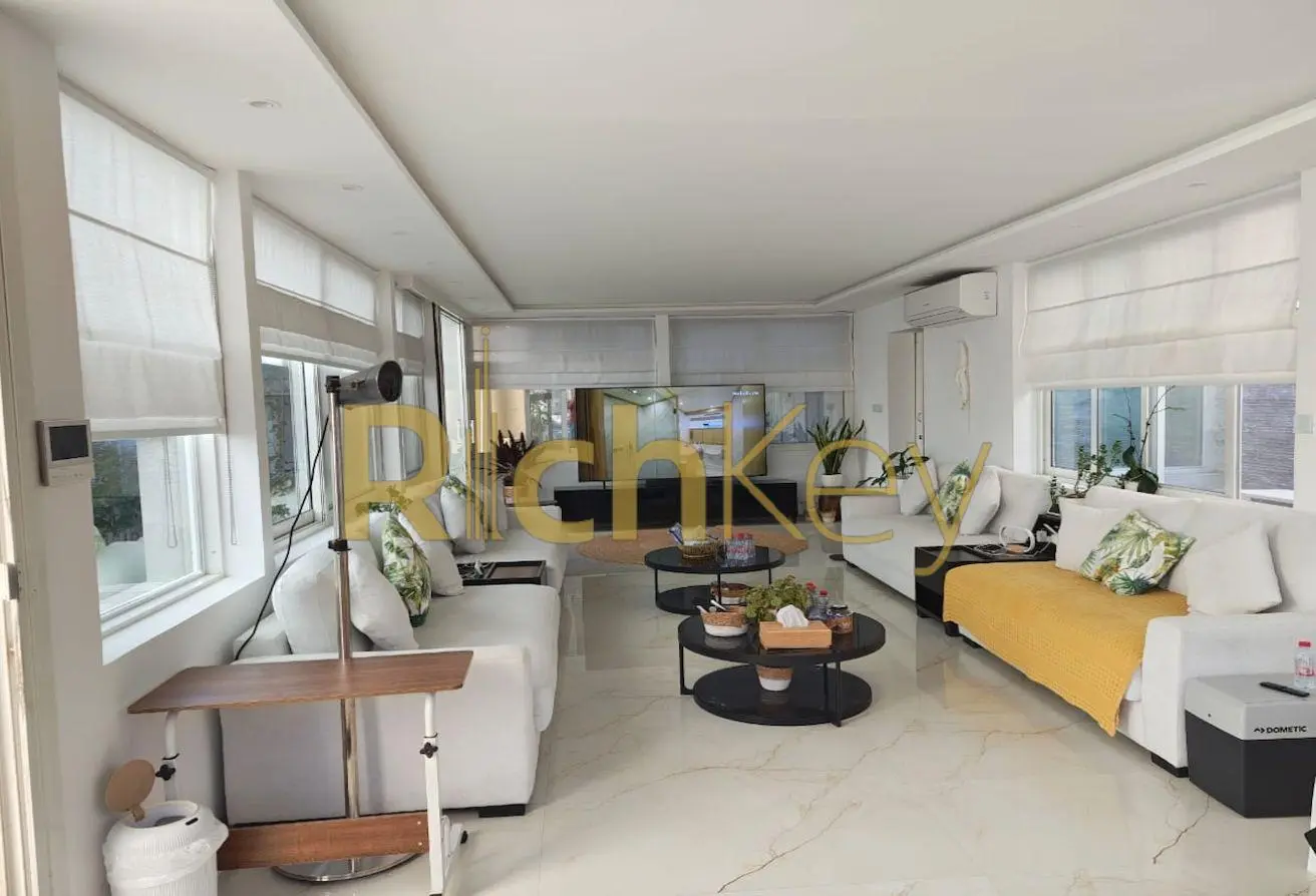 120182235 - Property Main Image