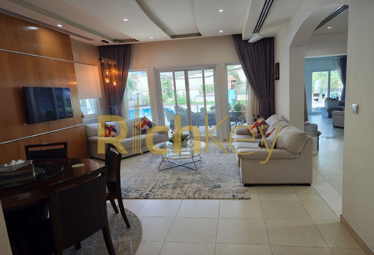 Private Pool | 3BR + Maid’s | Vacant in September photo 3