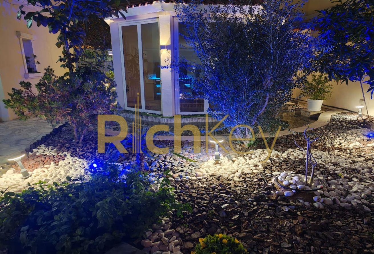 Private Pool | 3BR + Maid’s | Vacant in September photo 15