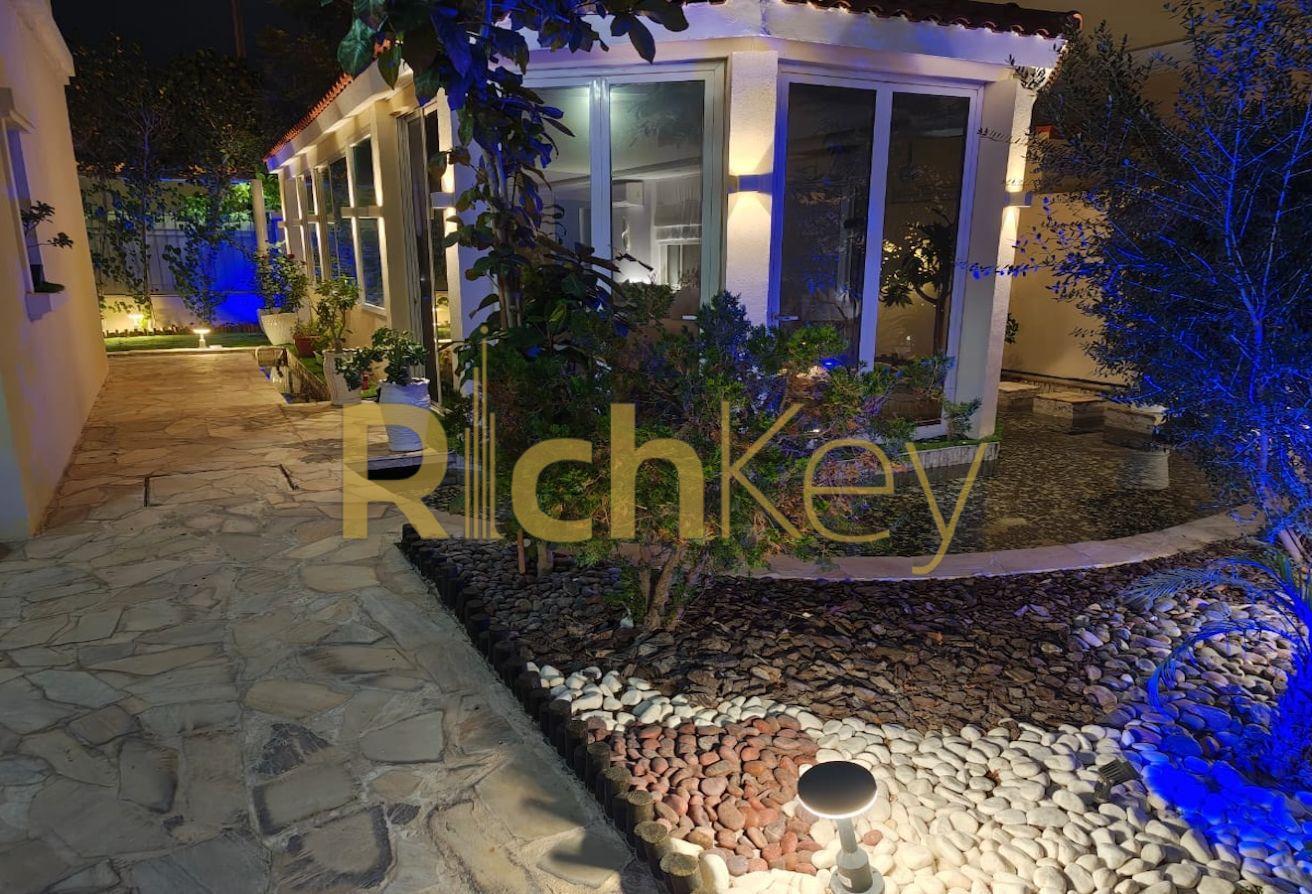 Private Pool | 3BR + Maid’s | Vacant in September photo 18
