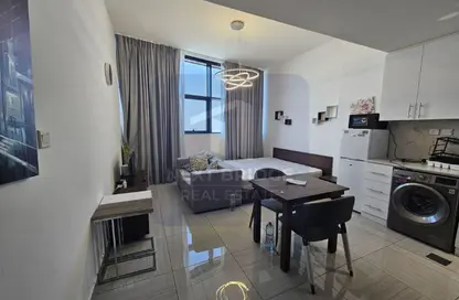 Apartment - Studio - 1 Bathroom for rent in O2 Tower - District 14 - Jumeirah Village Circle - Dubai