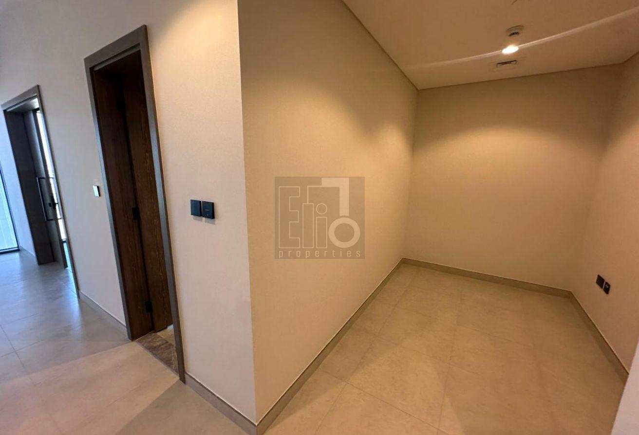 Higher Floor | Brand New | Ready To Move photo 7