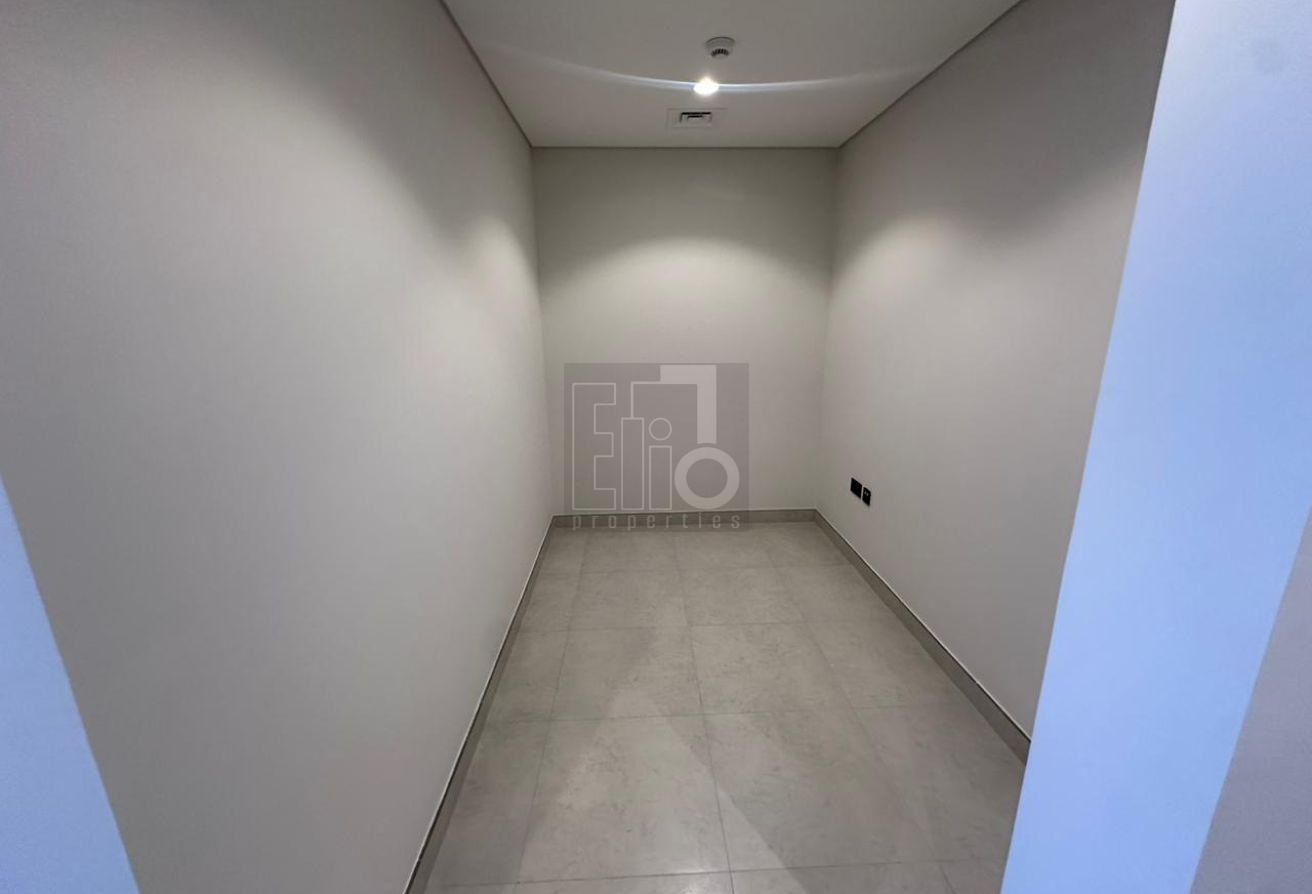 Higher Floor | Brand New | Ready To Move photo 9