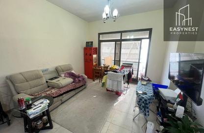 شقة - 2 غرف نوم - 2 حمامات للبيع في برج حمزة - مدينة دبي الرياضية - دبي