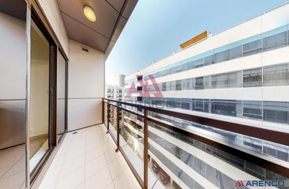 Apartment - 3 Bedrooms - 3 Bathrooms for rent in Golden Sands 9 - Al Mankhool - Bur Dubai - Dubai
