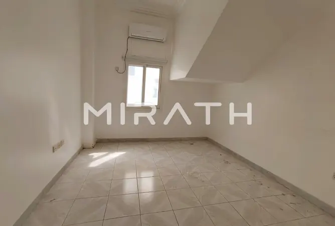 166525104 - Property Image 3