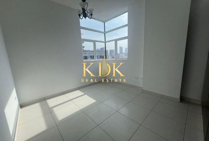105108132 - Property Image 3