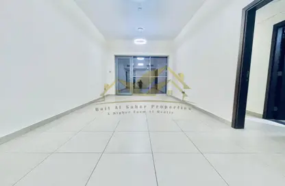 Apartment - 1 Bedroom - 2 Bathrooms for rent in Jumeirah Garden City - Al Satwa - Dubai