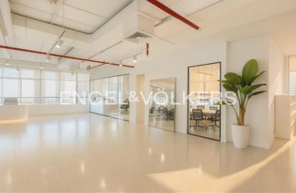 Office Space - Studio - 1 Bathroom for rent in Mazaya Business Avenue AA1 - Mazaya Business Avenue - Jumeirah Lake Towers - Dubai