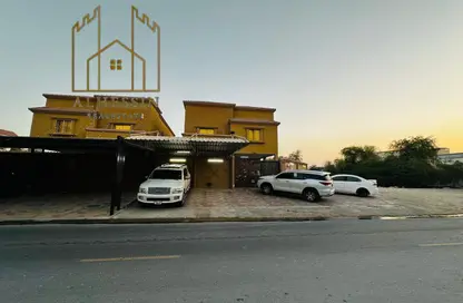 فيلا - 6 غرف نوم - 8 حمامات للبيع في 2 المويهات - المويهات - عجمان