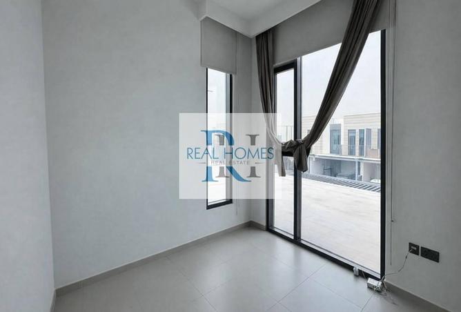 73849606 - صورة العقار 3