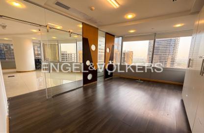 Office Space - Studio - 1 for rent in Gold Tower (Au Tower) - JLT Cluster I - Jumeirah Lake Towers - Dubai