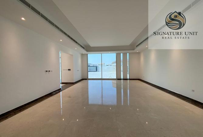 67913973 - Property Image 3