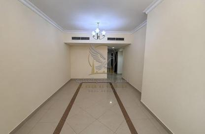 Apartment - 3 Bedrooms - 3 Bathrooms for rent in New Al Taawun Road - Al Taawun - Sharjah
