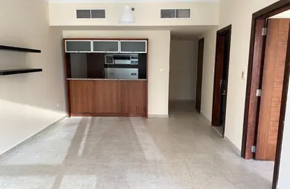 شقة - غرفة نوم - 2 حمامات للايجار في السحاب 2 - السحاب - دبي مارينا - دبي شقة - غرفة نوم - 2 حمامات للايجار في السحاب 2 - السحاب - دبي مارينا - دبي