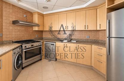 Apartment - 2 - 2 for rent in Al Sultana - Shoreline Apartments - Palm Jumeirah - Dubai