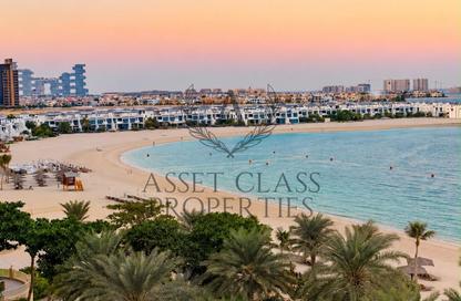 Apartment - 2 - 2 for rent in Al Sultana - Shoreline Apartments - Palm Jumeirah - Dubai