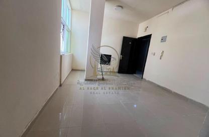 Apartment - Studio - 1 Bathroom for rent in Al Qulaya'ah - Al Sharq - Sharjah