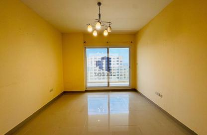 Apartment - 1 Bedroom - 2 Bathrooms for rent in Al Telal 10 - Dubai Silicon Oasis - Dubai