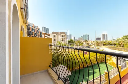 Villa - 4 Bedrooms - 3 Bathrooms for sale in Sydney Villas - District 18 - Jumeirah Village Circle - Dubai