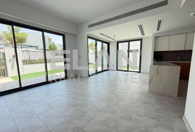 114605581 - Property Image 2
