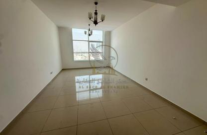 Apartment - 2 Bedrooms - 3 Bathrooms for rent in Al Khan Corniche - Al Khan - Sharjah Apartment - 2 Bedrooms - 3 Bathrooms for rent in Al Khan Corniche - Al Khan - Sharjah