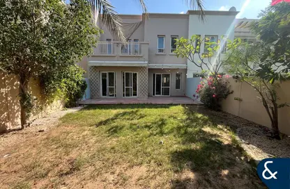 فيلا - 3 غرف نوم - 4 حمامات للبيع في الينابيع 2 - الينابيع - دبي