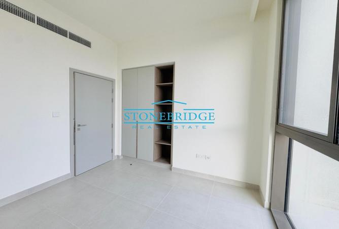 98701839 - Property Image 2