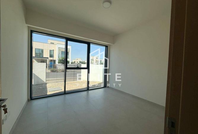 69105650 - Property Image 2