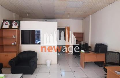 Shop - Studio - 1 for rent in Building L09 - Greece Cluster - International City - Dubai Shop - Studio - 1 for rent in Building L09 - Greece Cluster - International City - Dubai